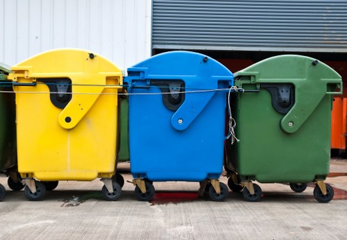 Front view of a skip on a Notting Hill street with accessible pavement space